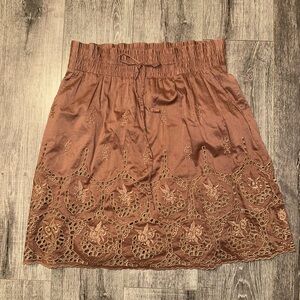 Theory Woman’s Zander Lanella Elegant Brown Laser Cut Embroidered Lace Skirt